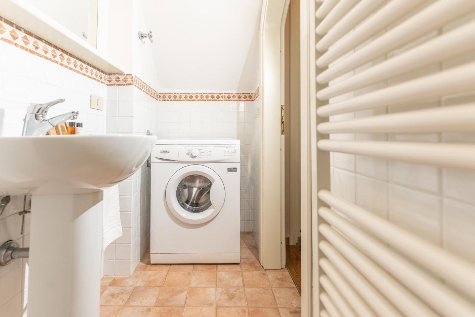 Il Gallo - Charming Apartment In Lucca Heart Exteriör bild